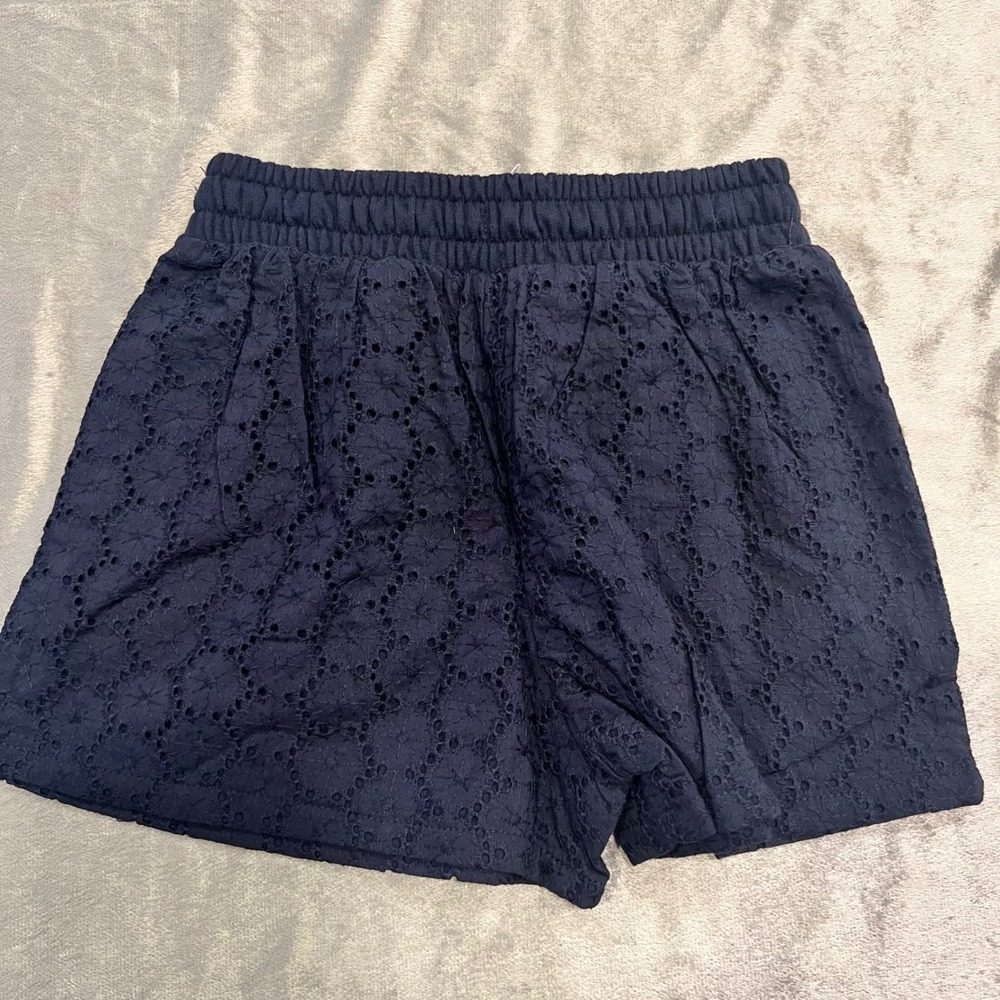 Splendid Kids Girls Navy Eyelet Lace Shorts Size 10 Drawstring Elastic Waist - Picture 2 of 3